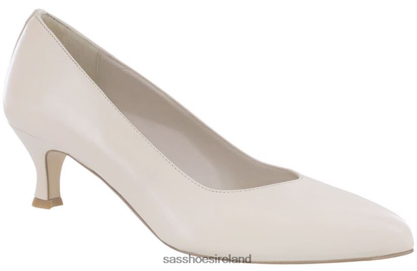 Women SAS Moxie Kitten Heel Inspired X88N24358 Bone