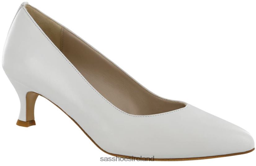 Women SAS Moxie Kitten Heel Inspired X88N24360 White