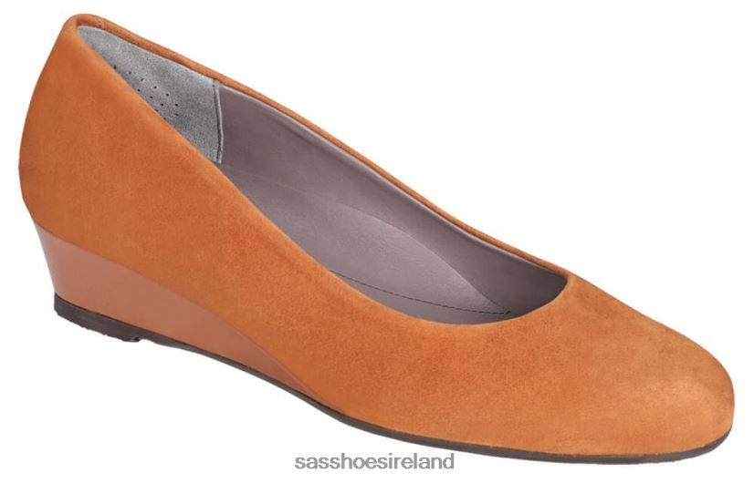 Women SAS Sofia Wedge Pump Inspired X88N24320 Dijon