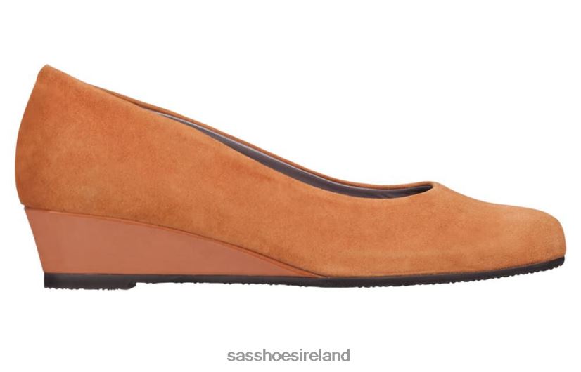 Women SAS Sofia Wedge Pump Inspired X88N24320 Dijon