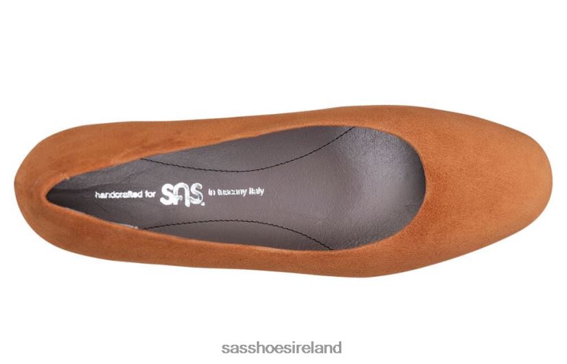 Women SAS Sofia Wedge Pump Inspired X88N24320 Dijon